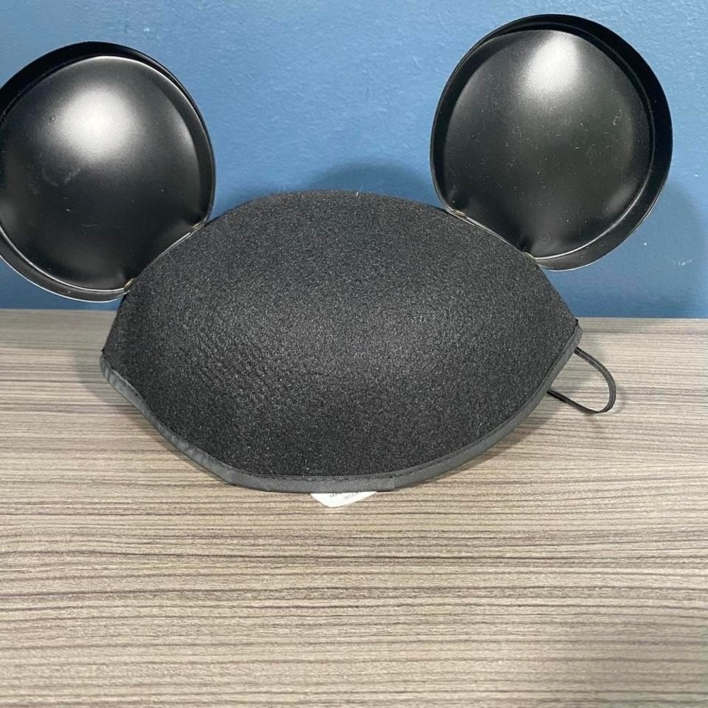Disneyland‎ Destination 2010 Mickey Ears Hat – Black Felt Collector Souvenir - Picture 2 of 5